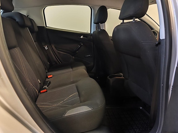 Peugeot 208 17 of 22