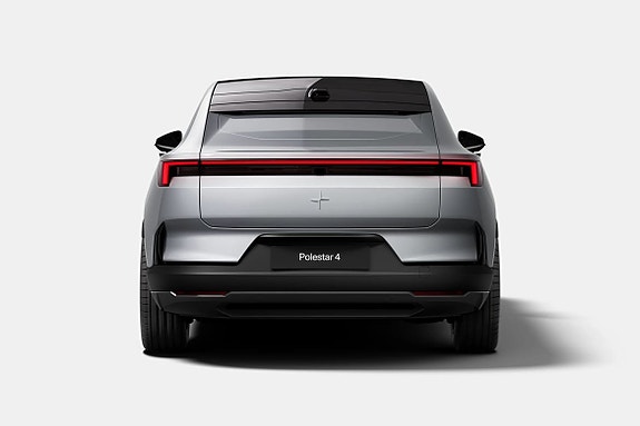 Polestar 4 5 of 5