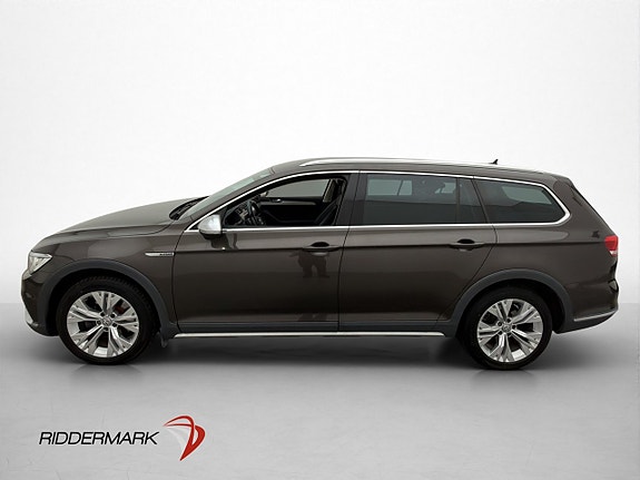 Volkswagen Passat Alltrack 4 of 5