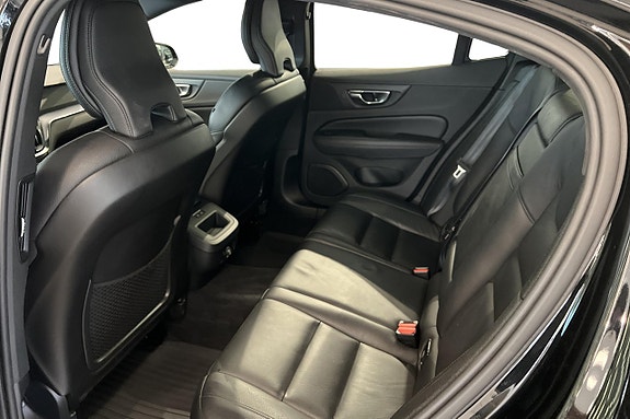 Volvo S60 16 of 21