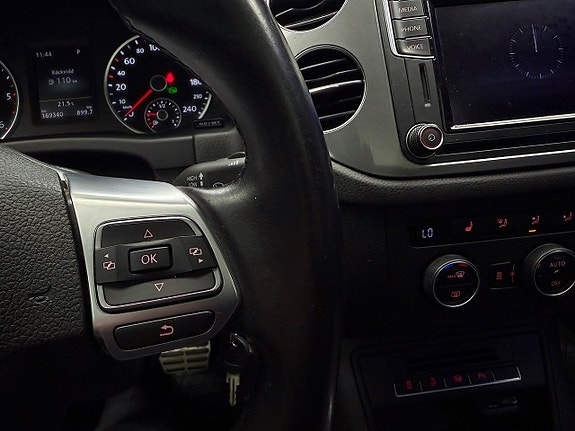 Volkswagen Tiguan 19 of 29