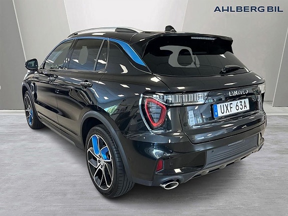 Lynk & Co 01 3 of 5