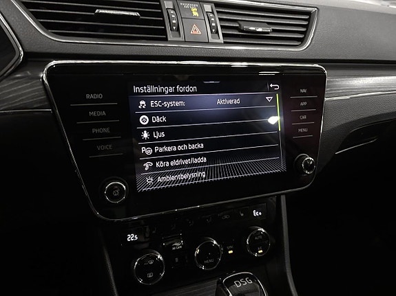 Skoda Superb 15 of 19