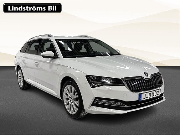 Skoda Superb 3 of 19