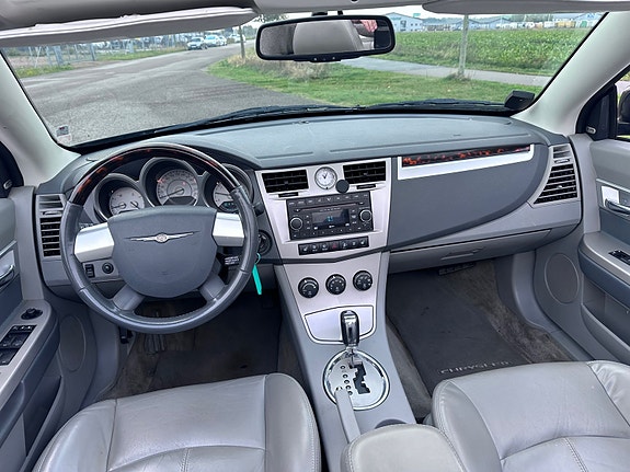 Chrysler Sebring 10 of 15