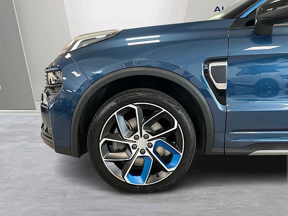 Lynk & Co 01 7 of 27