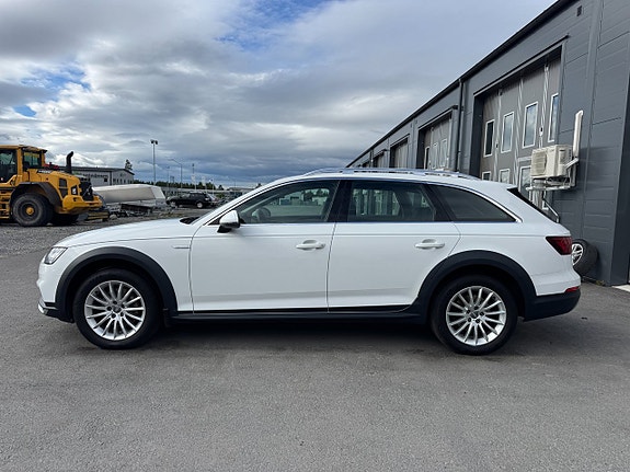 Audi A4 allroad 2 of 5