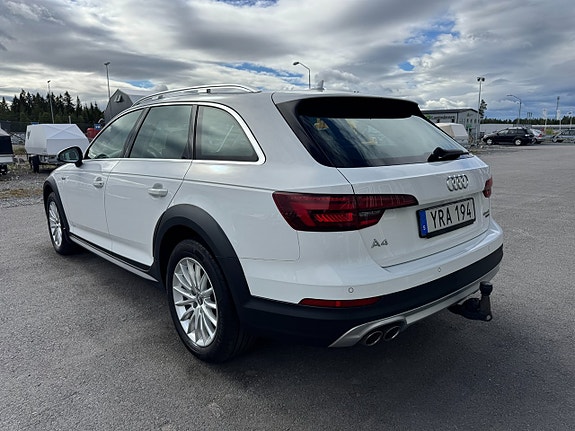 Audi A4 allroad 3 of 5
