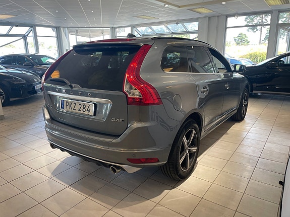 Volvo XC60 4 of 5
