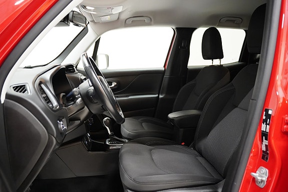 Jeep Renegade 8 of 21