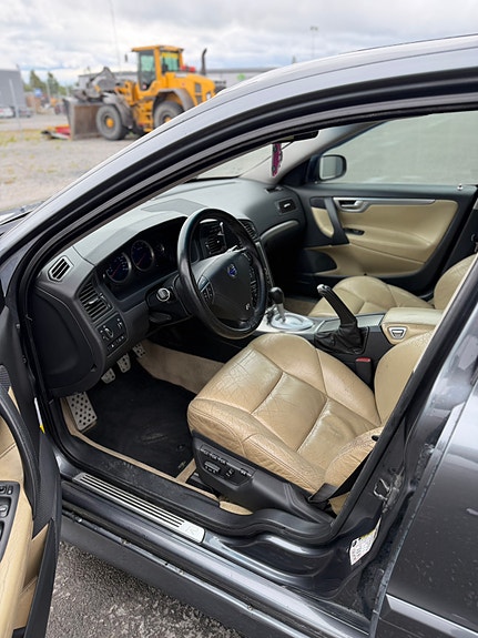 Volvo S60 6 of 6