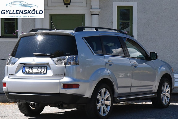 Mitsubishi Outlander 4 of 5
