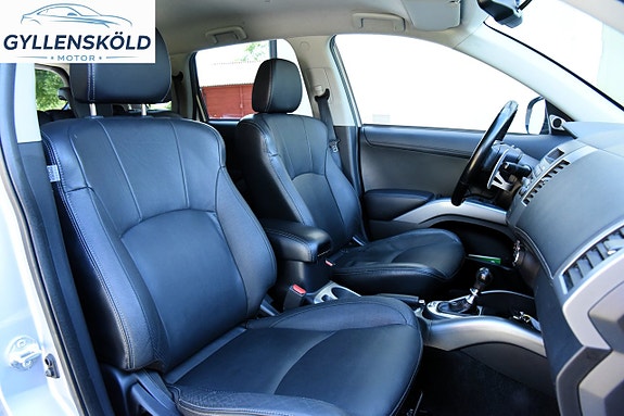 Mitsubishi Outlander 7 of 13