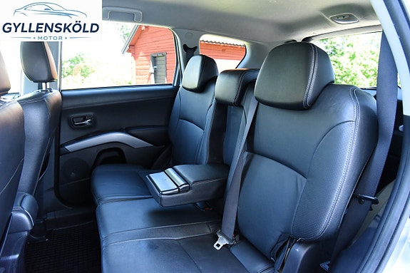 Mitsubishi Outlander 12 of 13