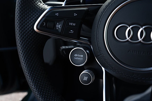 Audi R8 17 of 28