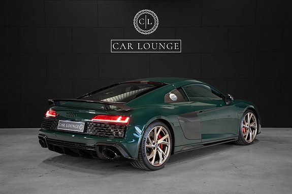 Audi R8 3 of 5