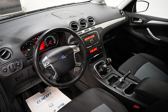 Ford Galaxy 6 of 19