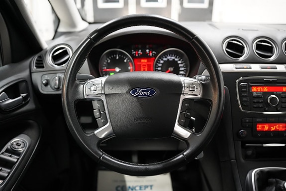 Ford Galaxy 11 of 19