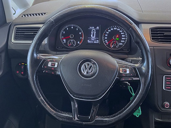 Volkswagen Caddy Maxi 9 of 16