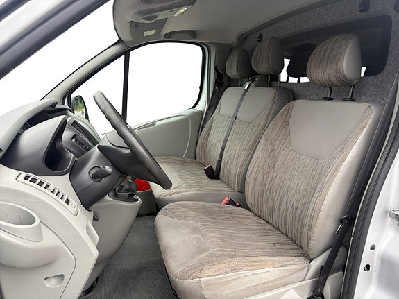 Nissan Primastar 12 of 14