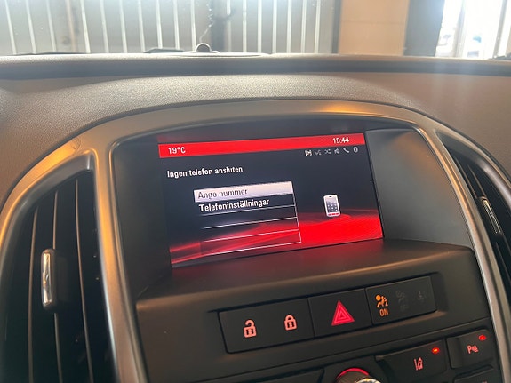 Opel Astra 11 of 13