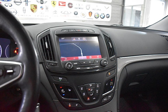 Opel Insignia 8 of 12