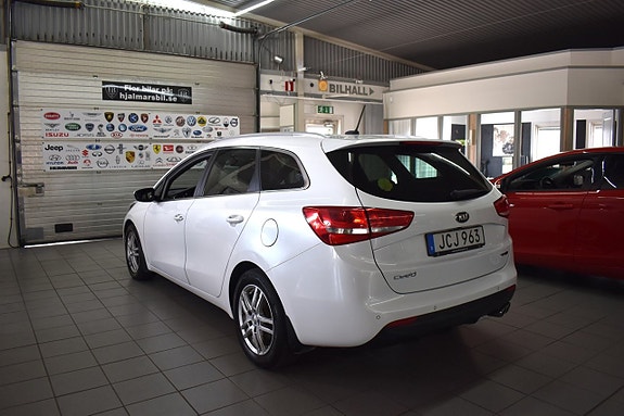 Kia Ceed 3 of 5