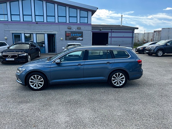 Volkswagen Passat 4 of 5
