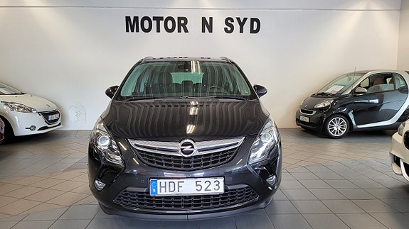 Opel Zafira Tourer 5 of 12