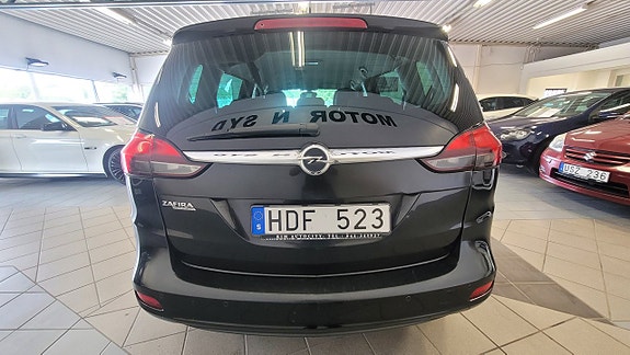 Opel Zafira Tourer 7 of 12