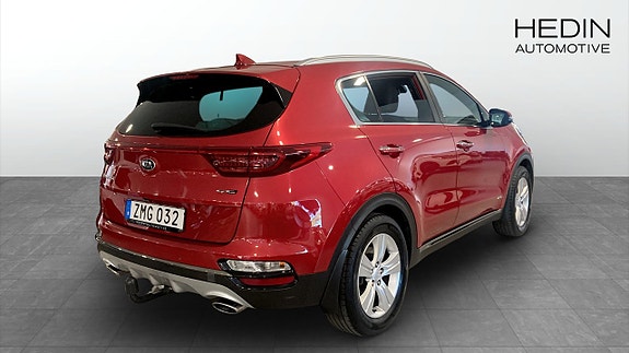 Kia Sportage 2 of 5