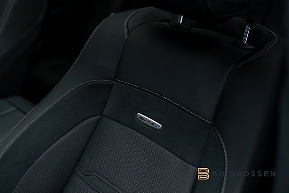 Mercedes-Benz GLE53 23 of 24