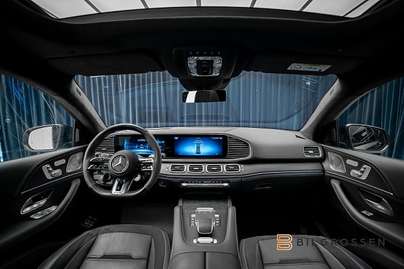 Mercedes-Benz GLE53 14 of 24