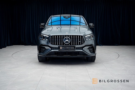Mercedes-Benz GLE53 8 of 24