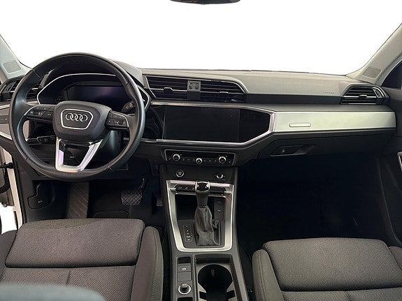 Audi Q3 5 of 5