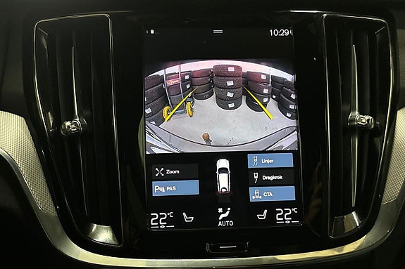 Volvo V60 19 of 30