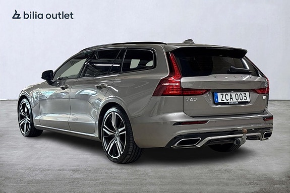 Volvo V60 8 of 30