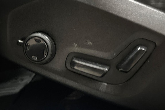 Volvo V60 25 of 30
