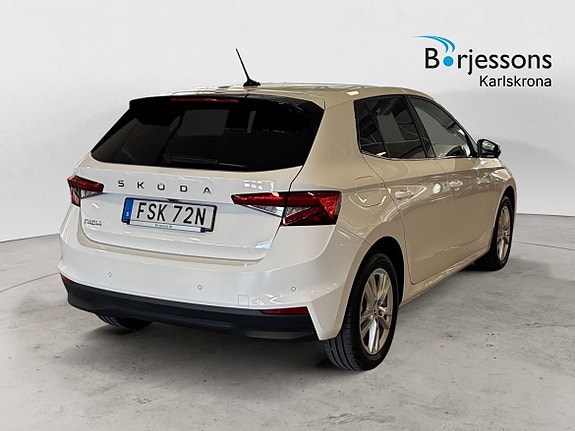 Skoda Fabia 3 of 5