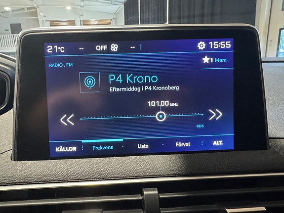 Peugeot 3008 16 of 17