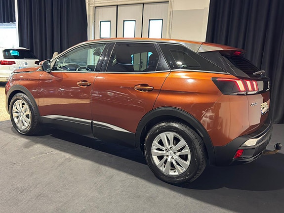 Peugeot 3008 4 of 5