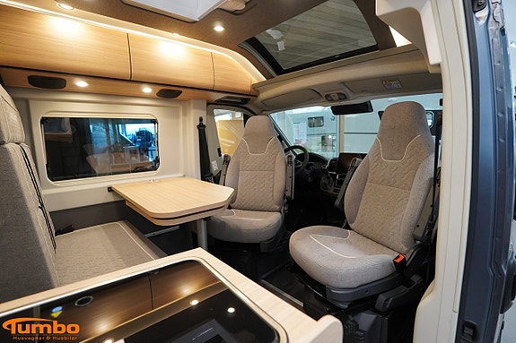 Malibu Van 640 LE comfort GT skyview - Stor kyl, Dieselpanna, 4000kg 2 of 21