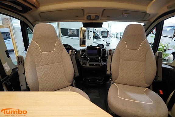 Malibu Van 640 LE comfort GT skyview - Stor kyl, Dieselpanna, 4000kg 4 of 21