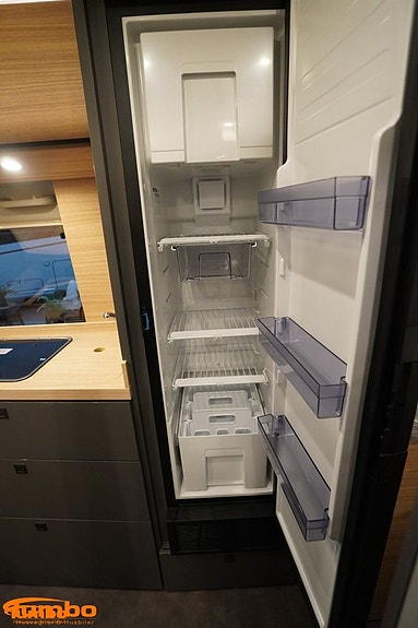 Malibu Van 640 LE comfort GT skyview - Stor kyl, Dieselpanna, 4000kg 12 of 21