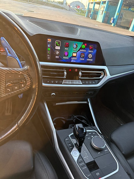BMW 320d 4 of 5