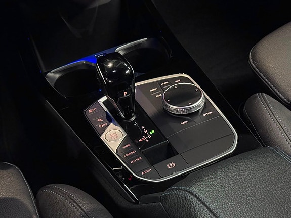 BMW 218i 20 of 25