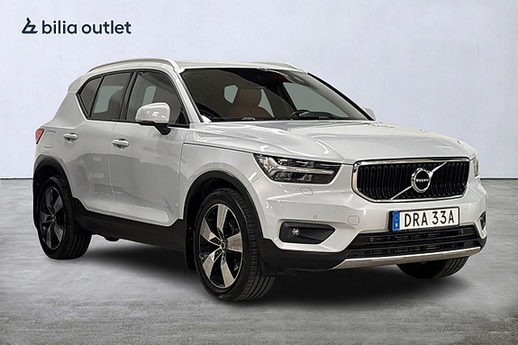 Volvo XC40 4 of 5