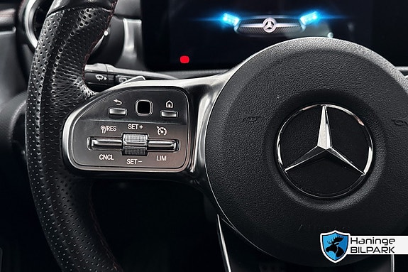 Mercedes-Benz CLA200 15 of 24