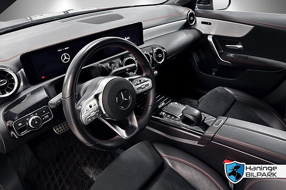 Mercedes-Benz CLA200 12 of 24