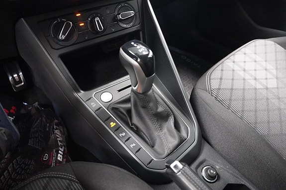 Volkswagen Taigo 12 of 14